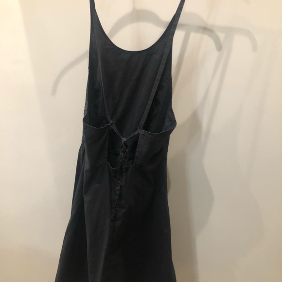Theory, size 0, black dress, open back - Picture 4 of 5